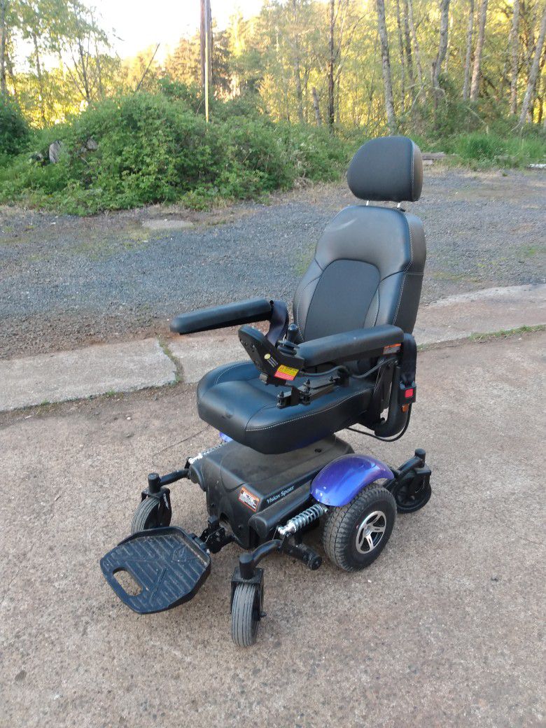 Like New Vision Sport Electric Scooter Wheel Chair