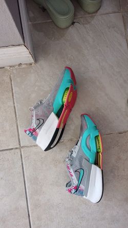 New Shoes.Size 9