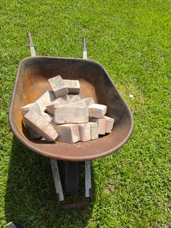 Free Brick Pavers Few 100 count