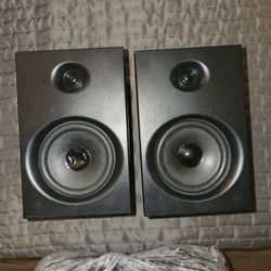 Studio Monitor Pair