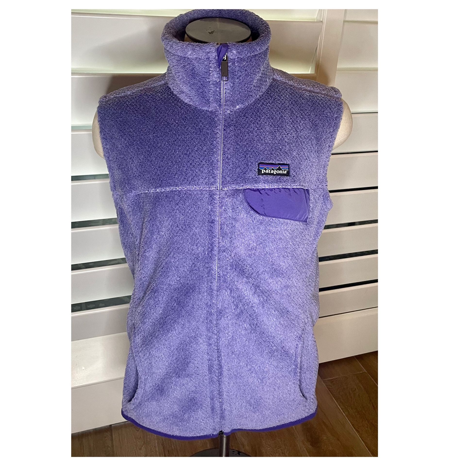 Patagonia Women's Re-Tool Vest In Purple/Violet. Medium
