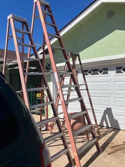 Fiberglass ladders