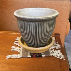Vintage Ceramic Textured Glazed Plant Pot With Base