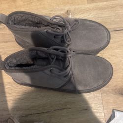 UGG Neumel chukka boots