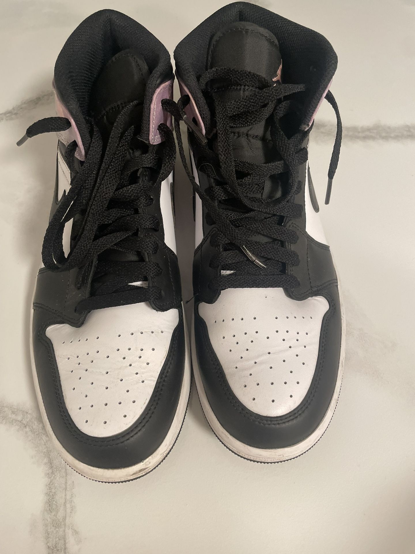 Nike mens Air Jordan 1 Mid Size 10