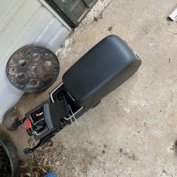 2023 Scat Pack Center Console 