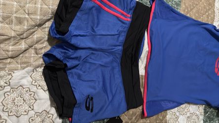 New Skechers sport short & tee set  $25