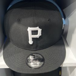 Pittsburgh Pirates New era snapback hat 🧢 35$ each 
