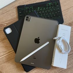 iPad Pro 11” (Face ID / 2020 model) 2nd Generation 128GB with keyboard case,  pen & Accessories