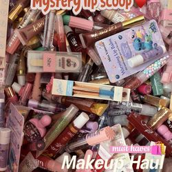 Mystery Lip Scoop  25 Pieces 