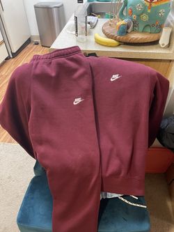 Burgundy Nike Sweatsuit Mens for Sale in Seattle WA OfferUp