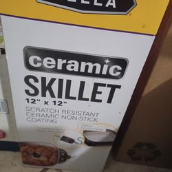 Bella ceramic 12x12 inch electric skillet