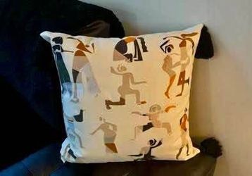 Decorative Throw Pillow with Figure Print