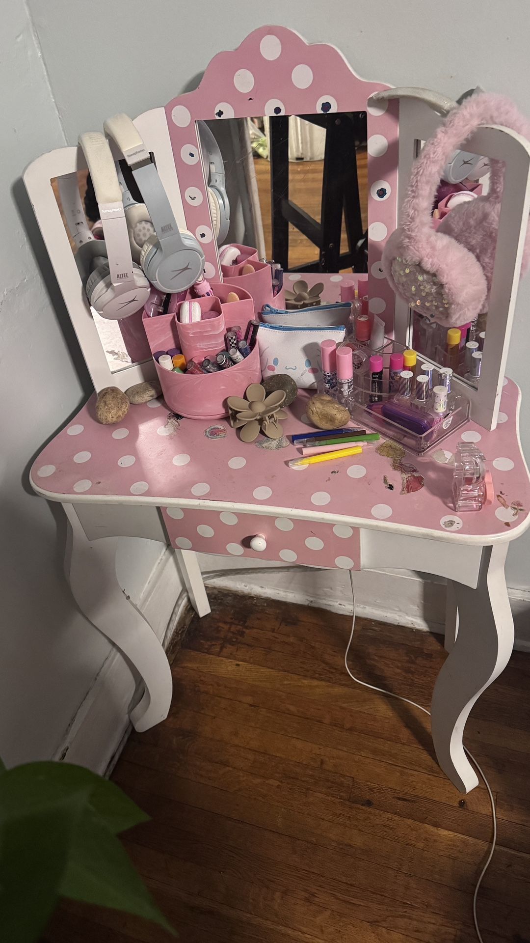 Kids Vanity