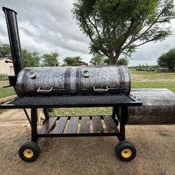 Bbq/ Smoker Pit 