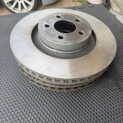 2015–2020 Mustang GT Front Rotors And Calipers