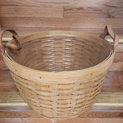 Longaberger Hostess Only 1995 Wildflower Basket, With Protector.