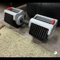 Adjustable weight dumbbell