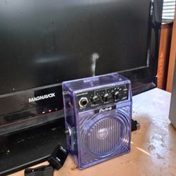 Clip -On Guitar Amp
