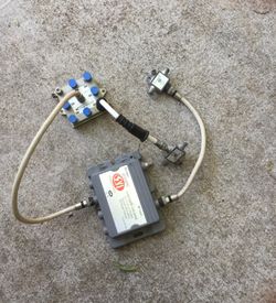 Cable amplifier, switch.