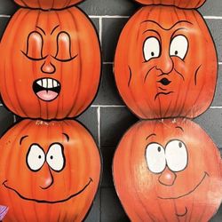 Halloween Decor