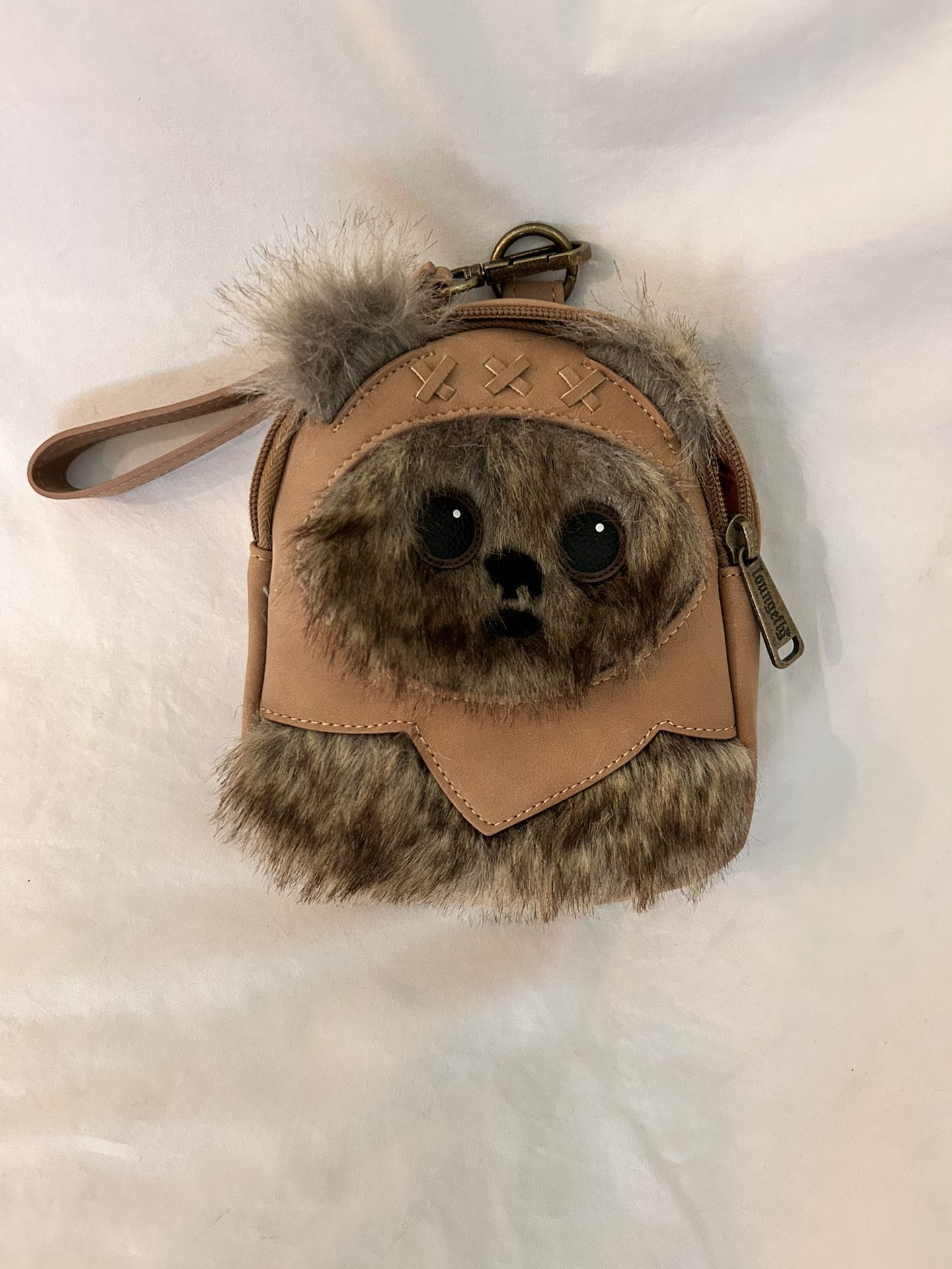 Disney Loungefly Star Wars Ewok Wristlet Furry Belt Bag