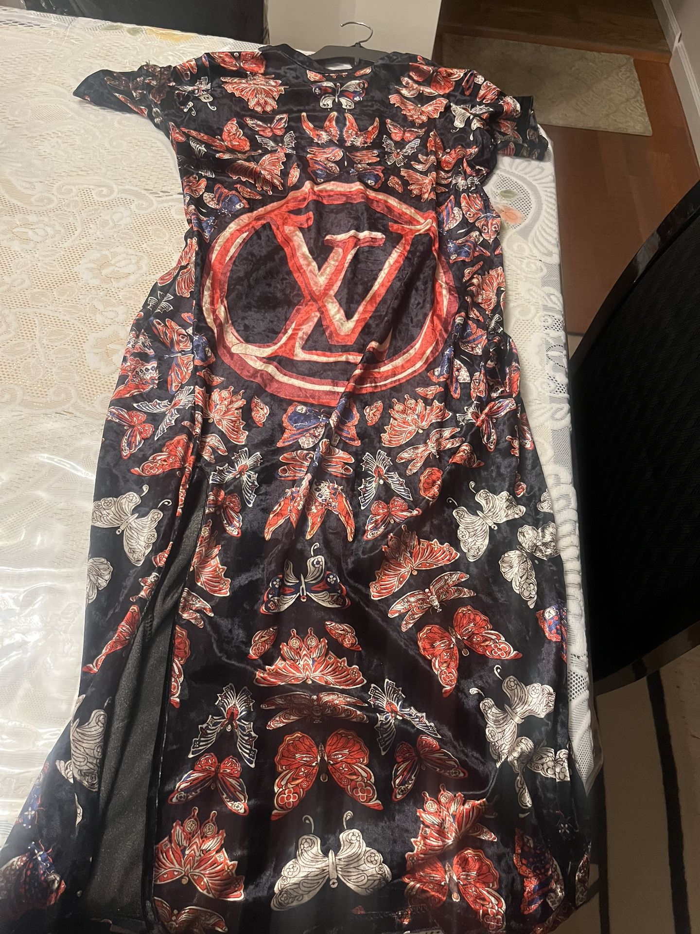 Desighner Women’s Clothes !!!!