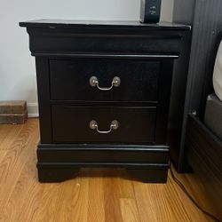 Free Side Dresser