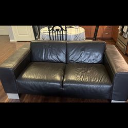 Black Leather Couches