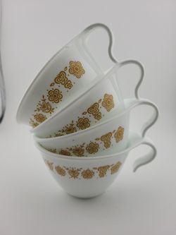 Butterfly Gold Vtg. Corelle Hook Handle Coffee Mugs Set of 4