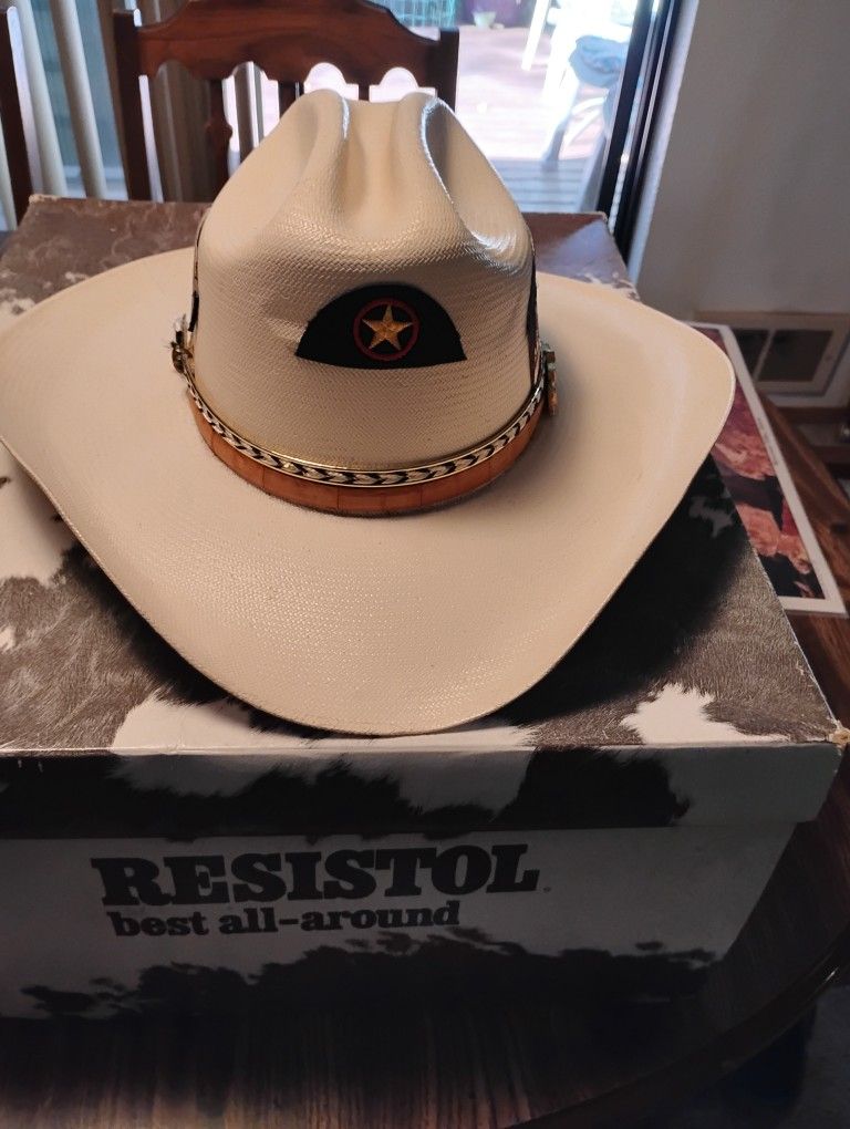 Really Nice Western Style Hat