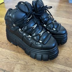 Steve madden leather shoes 