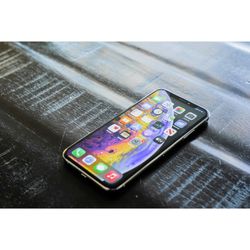 iPhone Xs 256GB Silver UNLOCKED (Read Description)