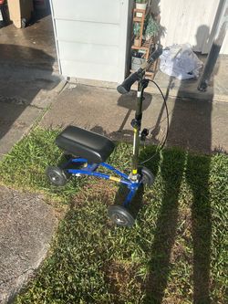 Knee scooter