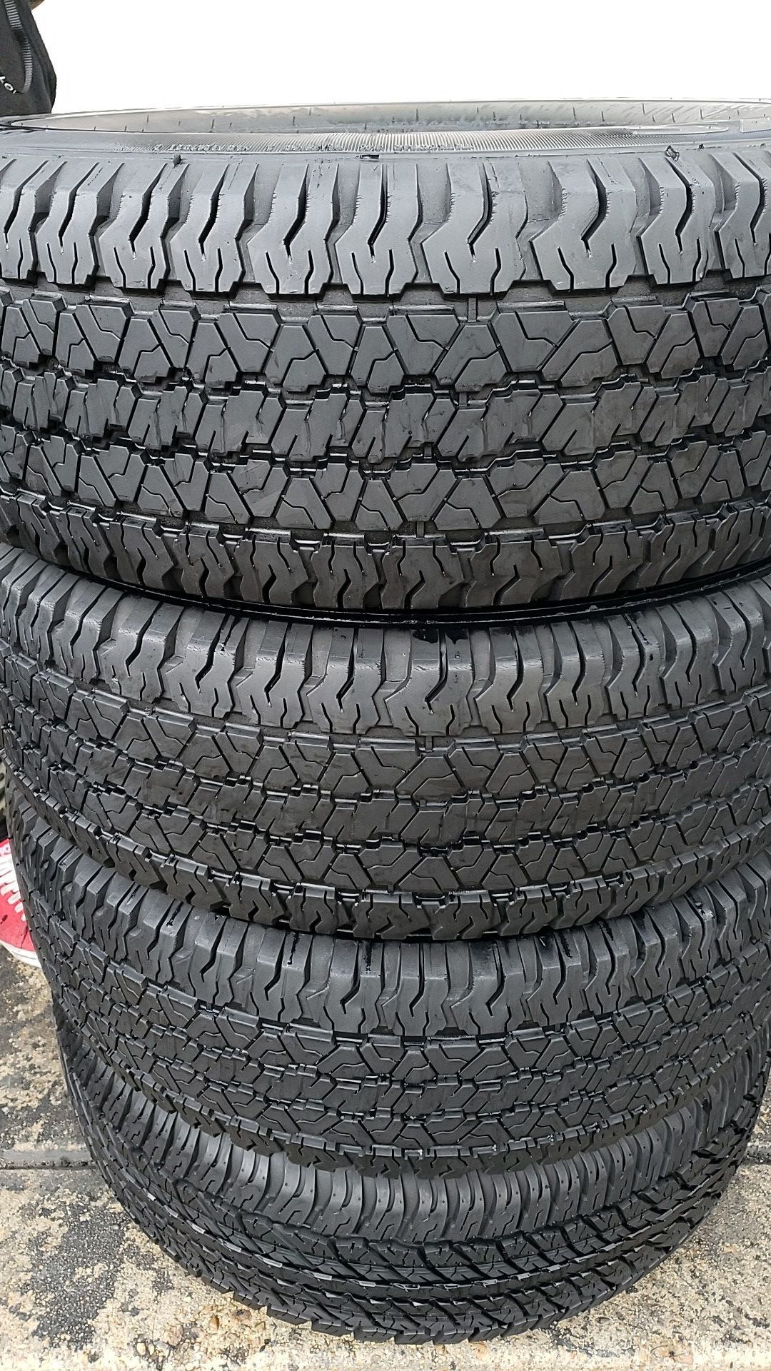 Four matching Goodyear tires for sale 265/70/16