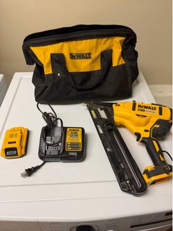 Dewalt Cordless Nailgun