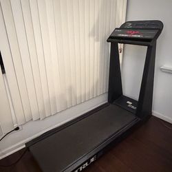 True 450 S.O.F.T System Treadmill high quality