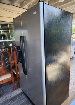 Whirlpool Refrigerator 