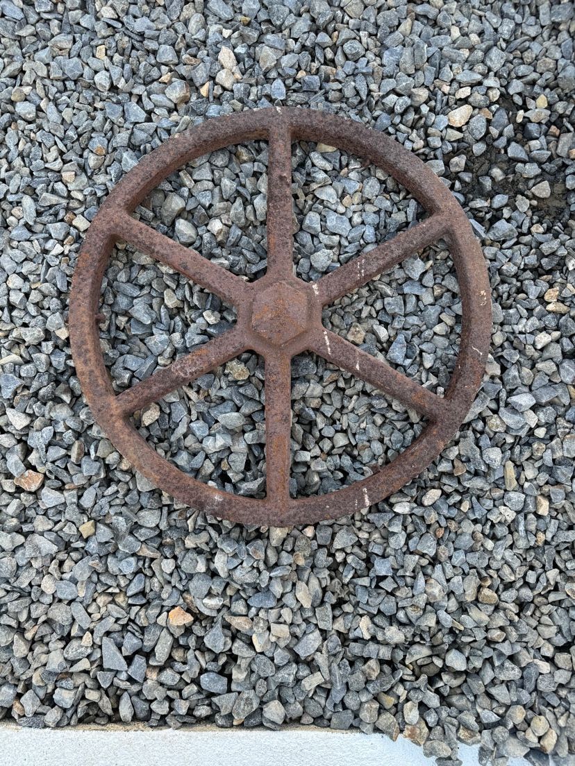 Metal Antique Wheels ($75 per wheel) ($600 for 11)