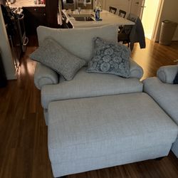 Oversized Chair And Ottoman 