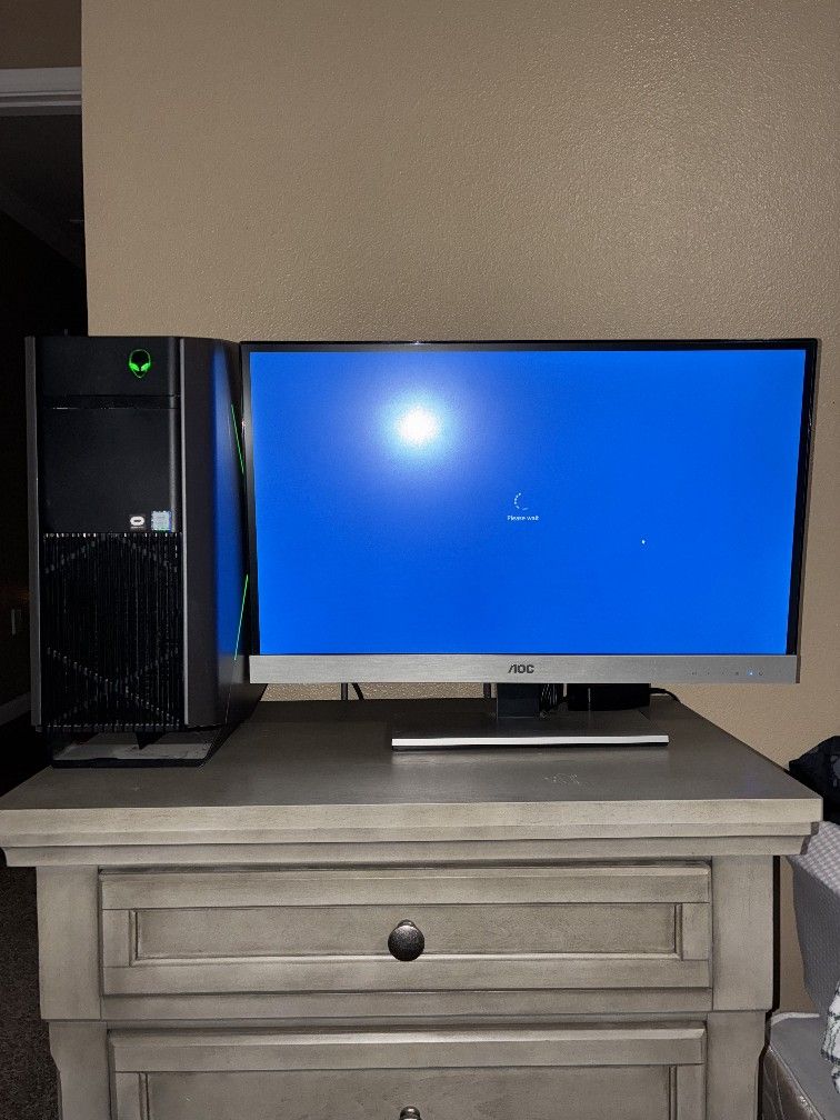 Alienware Desktop Windows 10 WiFi 1070 16gb Ram