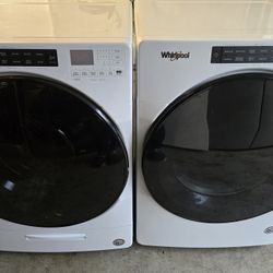 Whirlpool Washer & Dryer Set 