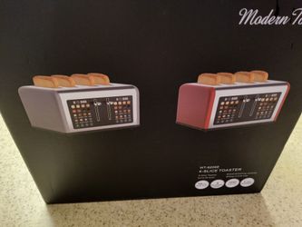 NEW. DIGITAL 4 SLICE  TOASTER