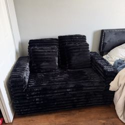 Pull Out Sofa (Black)