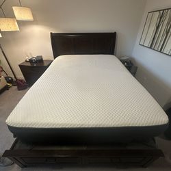 Queen Bed Frame And Mattress 