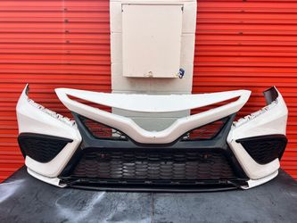 2028- 2023 Toyota Camry SE/XSE Front Bumper Cover OEM
