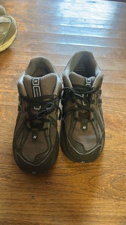 New Balance 1906 triple black ergy