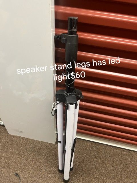 Speaker Stand Legs Have Led Lights