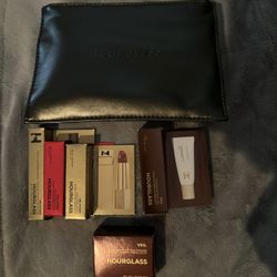 Hourglass lipstick set