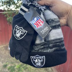 Raiders beanie with gloves 